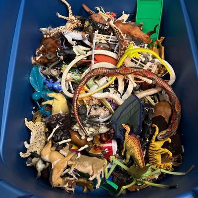 Large Collection of Animals - Reptiles, Dinosaurs, & More Includes Tote