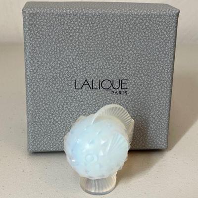 Lalique France Cachet Poisson Lune Opale (Pufferfish)