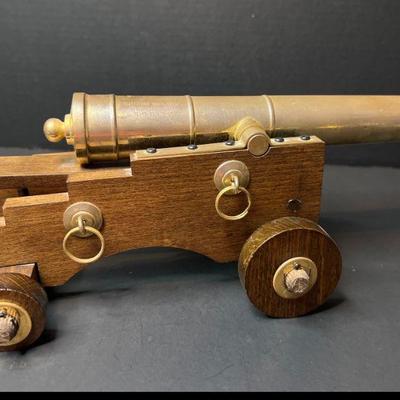 Wooden cannon