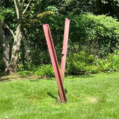 DR. JOHN STRITCH (1925-2014) SCULPTURE | Fences steel L brackets welded with red paint. - l. 19 x w. 16 x h. 54 in