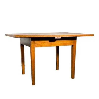 LOW PINE COFFEE TABLE | Low-knotted pine side table. - l. 35 x w. 25 x h. 20.5 in
