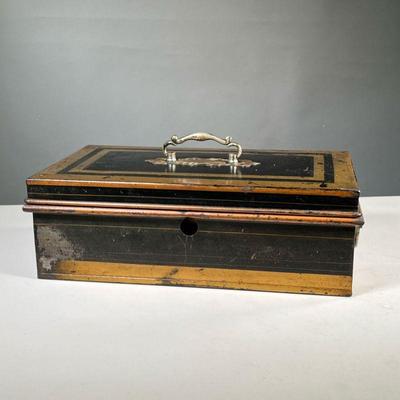 ANTIQUE STRONG BOX WITH INSERT | Antique strong cash box with insert and in very good condition. marked '1906 patent cash tray'. - l....