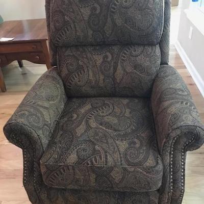 recliner $199
2 available
