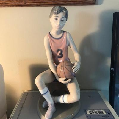 Lladro Basketball Player