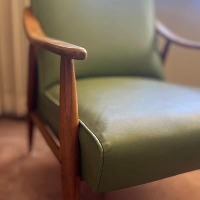 $175.00 mid century, modern lounge chair