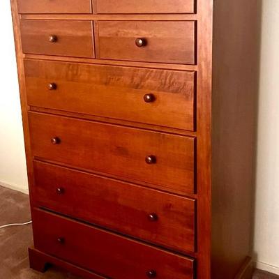 Vintage chest of drawer $250.00