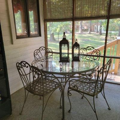 Patio table with 4 chairs