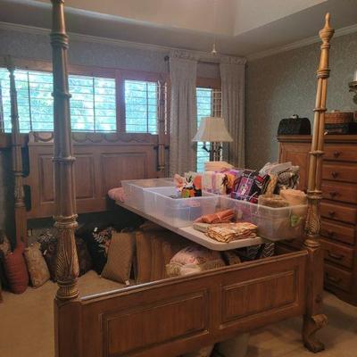 Lexington queen size bedframe