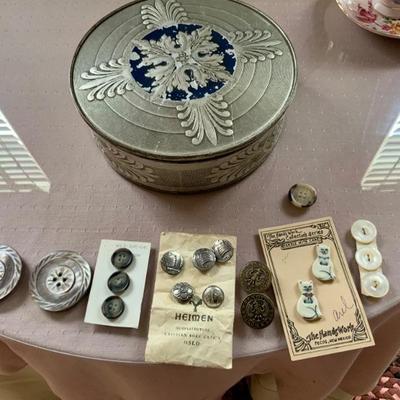 Vintage button tin and buttons