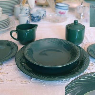 Home Connection Japanese Stoneware set for 4 minus coffee cups