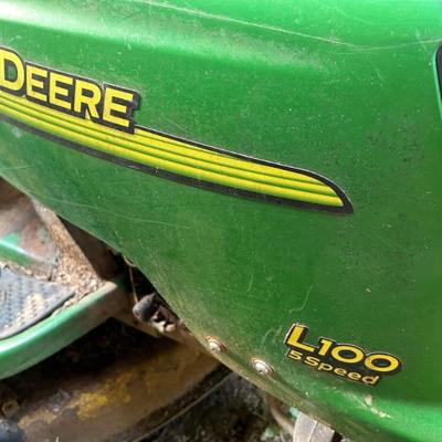 John Deere L100 w/5 speeds