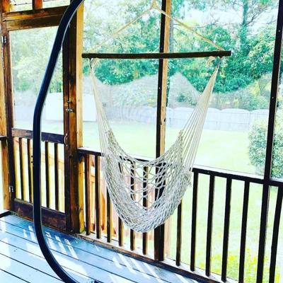 HAMMOCK WITH METAL STAND
