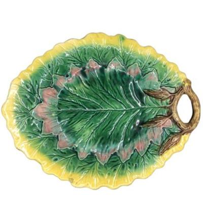 Lot 032K  
Antique Oak Leaf Majolica Serving Platter Bread Tray