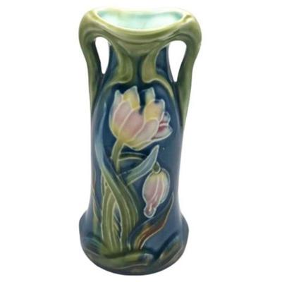 Lot 006-K 
Antique Art Nouveau Ceramic Vase
