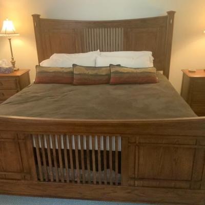 King mission style bed and new mattress 