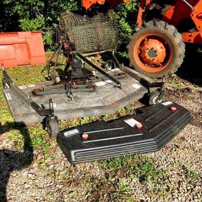 Lot 29 - 72" Mowing Deck 