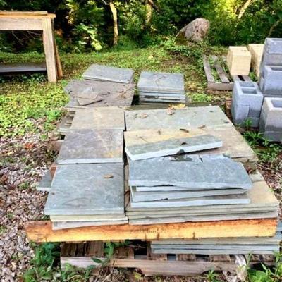 Lot 30 - Pennsylvania Bluestone - 7 pallets - misc. sizes. 