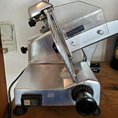 MEAT SLICER