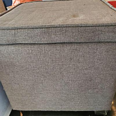 STORAGE OTTOMAN