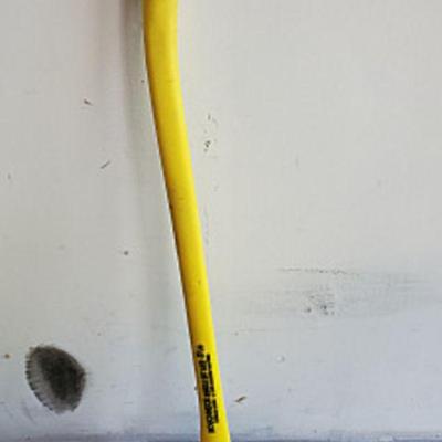 AXE