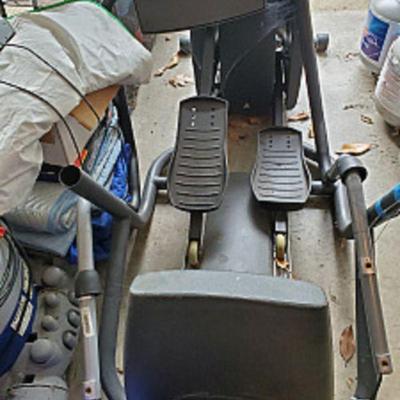WORKOUT EQUIPMENT
