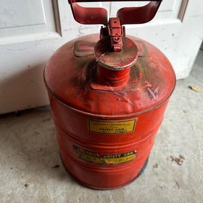Vintage kerosene can