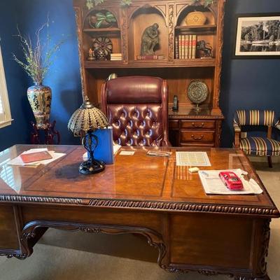Stanley furniture Stanleigh mahogany office desk