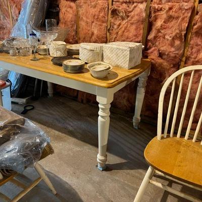 Farmhouse White & Blonde Wood Table w/ Four Windsor Type Chairs $400 OBO