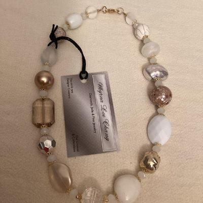 DFT372 Myrna Lee Chang White & Gold Hodge Podge Necklace New