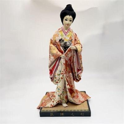 Lot 006   1 Bid(s)
Vintage Geisha Doll in Komodo