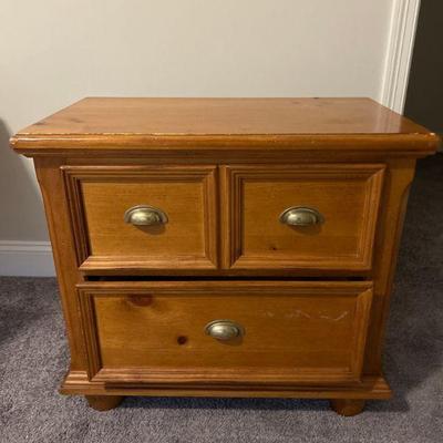 2 drawer Night stand