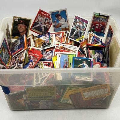 HUGE Mystery Lot Of Old Baseball Cards
