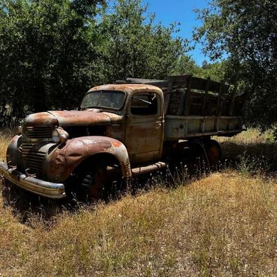 Antique farm truck 