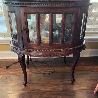 display cabinet/table