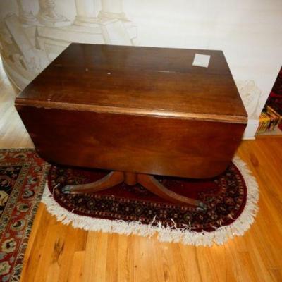 Mahogany drop leaf table