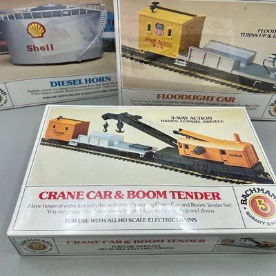 (4) Bachmann Toy Train Accessories New In Box
