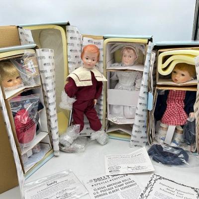 (4) US Postal Service Dolls
