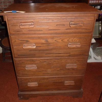4 drawer chest 