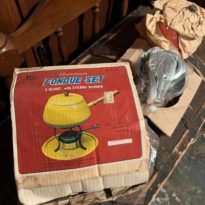 New-old-stock 1970s Fondue set in Orange Never Opened/Used $25