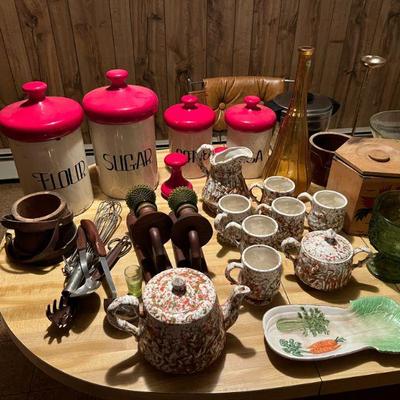 Assorted Vintage Ceramic Goodies Assorted Prices