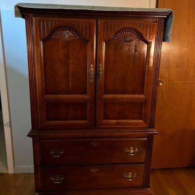 Queen Anne Style Wardrobe $100