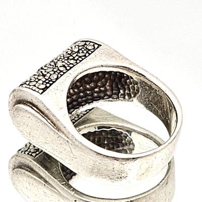  Heavy Weight Sterling .925 Ring (Size 8) with Pyrite Chips for added Sparkle - Weighs 13g