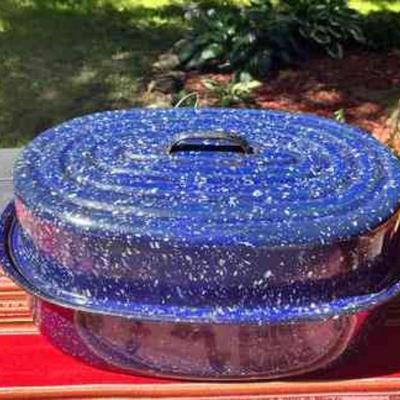 Blue Speckled Covered Roasting Pan
