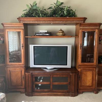 This item is available for PRESALE.  Please text photo to 760-668-0554 to purchase.  We accept Zelle (entertainment center)