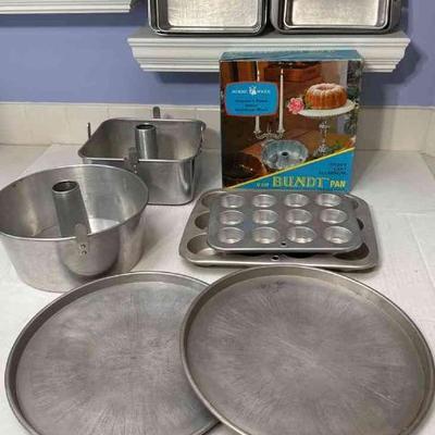 Kitchen aluminum baking