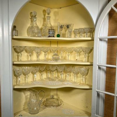 CABINET OF CUR CRYSTAL | 