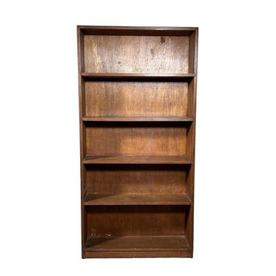 OAK BOOKCASE | Tall oak bookcase with 5 shelves. - l. 30 x w. 9.5 x h. 60.25 in 