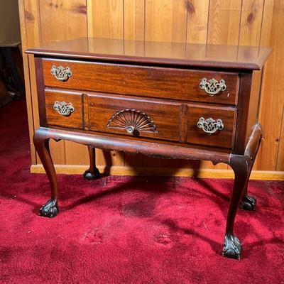CHIPPENDALE LOWBOY | Chippendale style Mahogany Lowboy with two drawers with shell carving, brass pulls, ball and claw feet. Has Genuine...