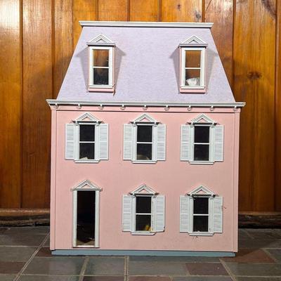 DOLLHOUSE | Vintage Dollhouse with three stories. Made of plywood and painted. - l. 25 x w. 15 x h. 31.5 in 