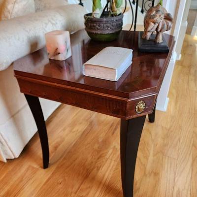 Ethan Allen End Table, 27â€w x 24 1/2â€h x 22â€d